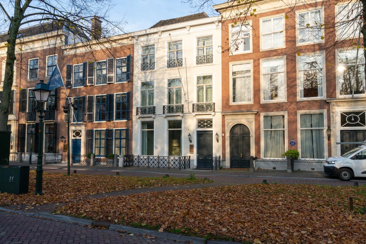 Hague Corporate Affairs huurt klassiek kantoorpand op Lange Voorhout - RBM